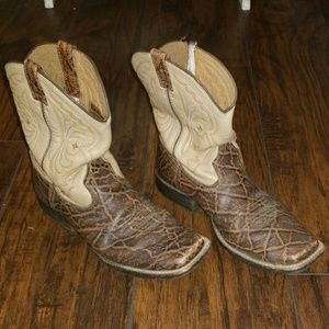 Ariat cowboy boots